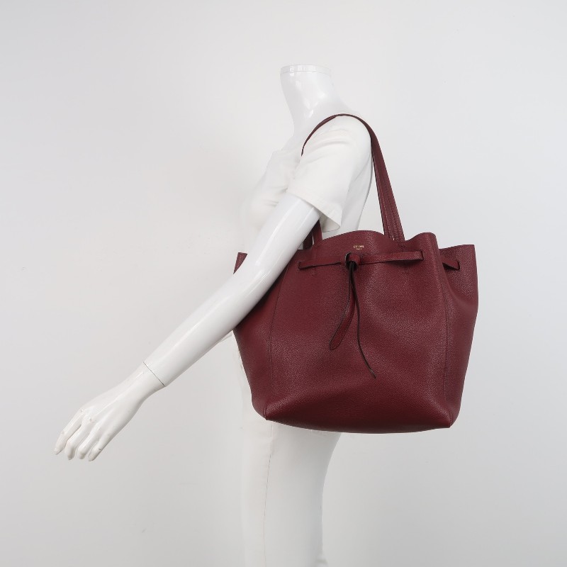 Celine Cabas Phantom牛皮純色字母logo束帶單肩包-1