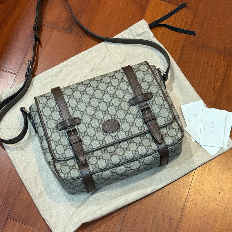 GUCCI 郵差包 658542 K9GSN 8358-34