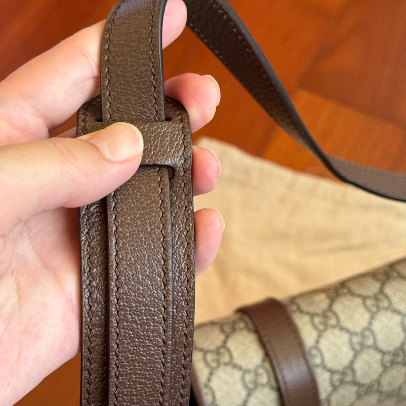 GUCCI 郵差包 658542 K9GSN 8358-38