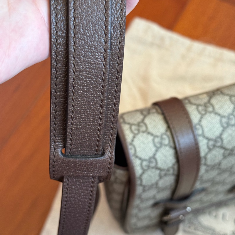 GUCCI 郵差包 658542 K9GSN 8358-39