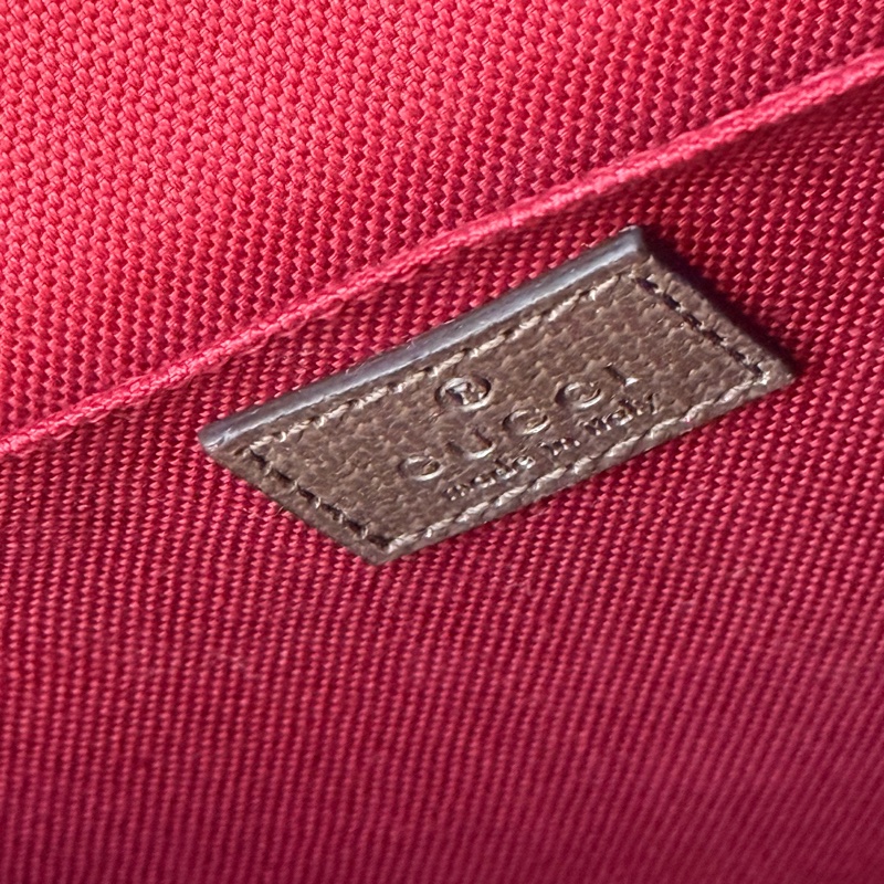 GUCCI 郵差包 658542 K9GSN 8358-82