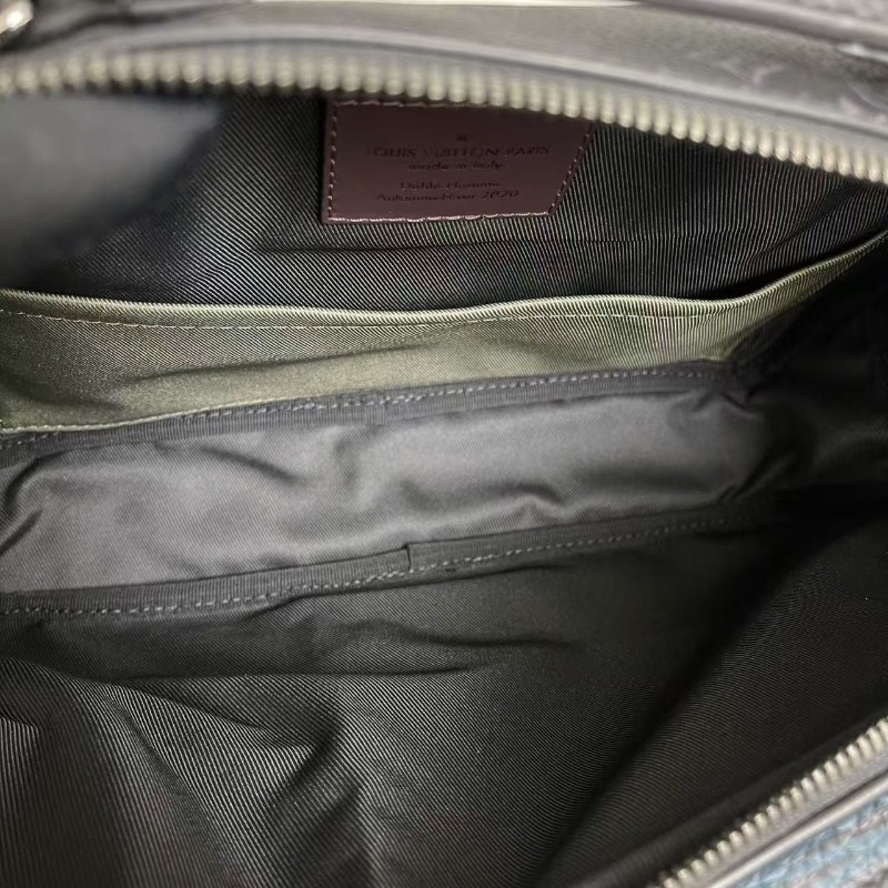 LV路易威登 老花聯名限量相機包郵差包 肩背包斜背包-8