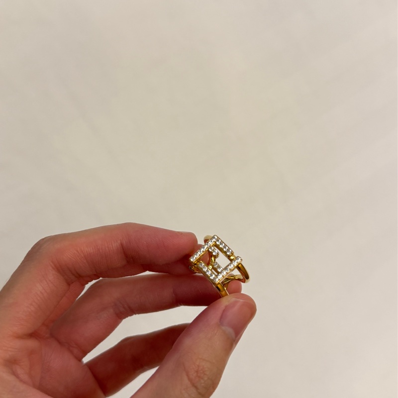 Fendi戒指-1