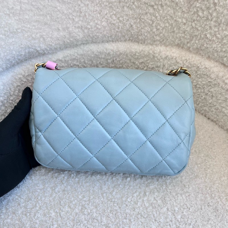 Chanel 22P新款淡藍色 金扣 方胖子 肩背包 斜背包-1