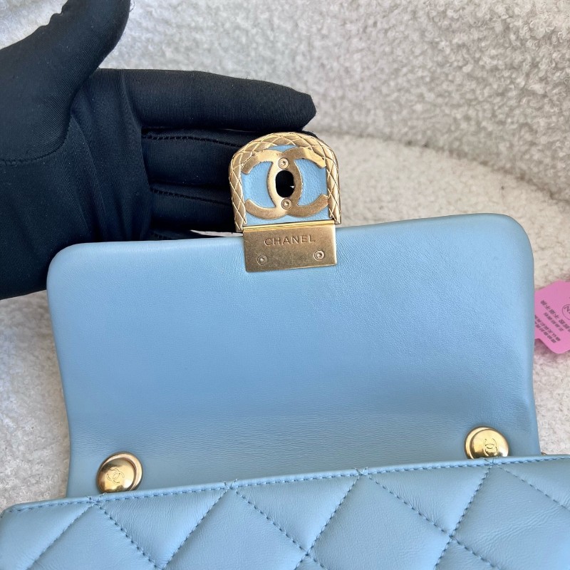 Chanel 22P新款淡藍色 金扣 方胖子 肩背包 斜背包-7