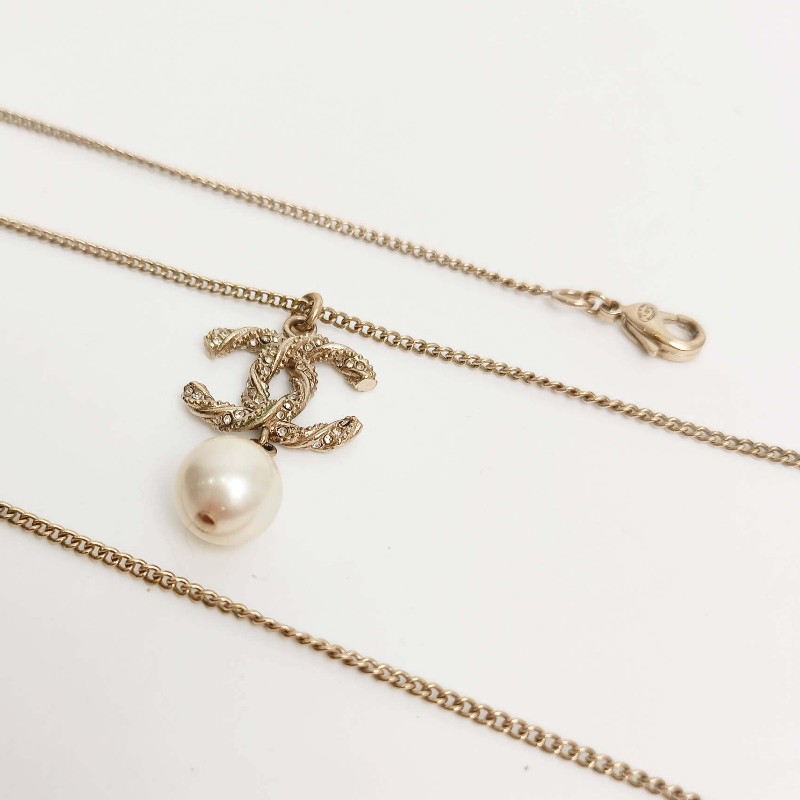 Chanel 金色雙C珍珠鑲鑽 項鍊 毛衣鏈-1