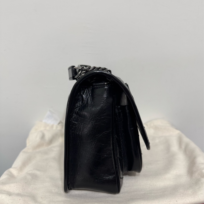 Ysl niki baby新款D釦銀鏈黑色斜背包-3