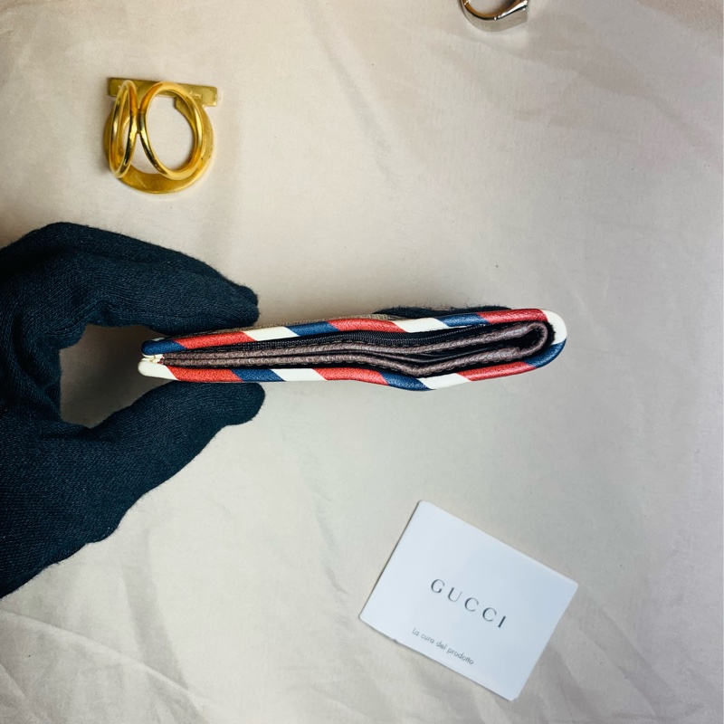 ‼️超級稀有 Gucci 古馳 老花復古做舊 UFO 對開8卡短夾-8