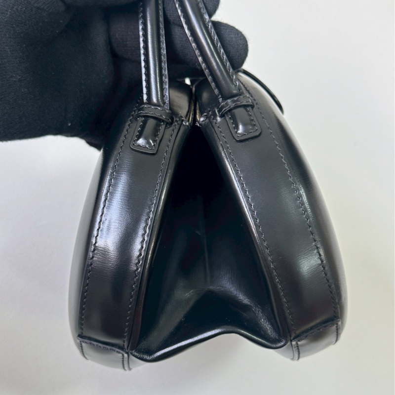 Loewe黑金蛋蛋包-3