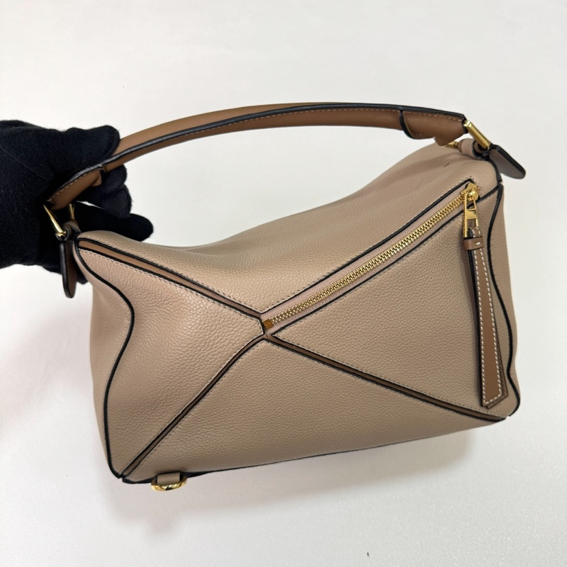 Loewe沙色Puzzle中號-1