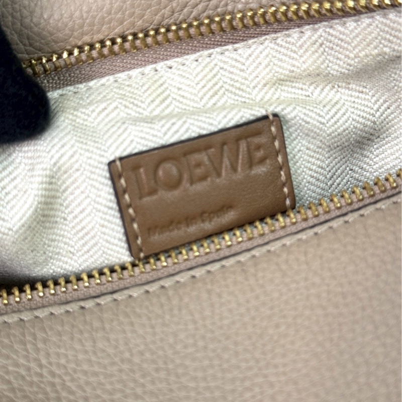 Loewe沙色Puzzle中號-9