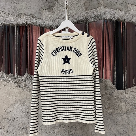DIOR sweater