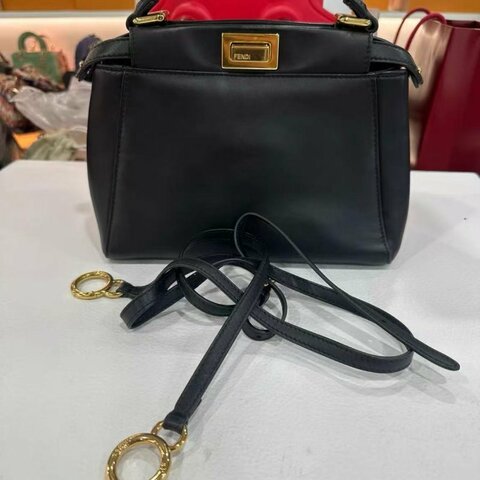 Fendi peekaboo小號 23*14*10 98新 配件塵袋