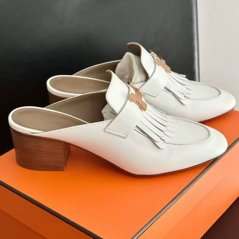 hermes 白色流蘇康康中跟拖鞋,跟高5.5cm 38號 全新 配件塵袋-1