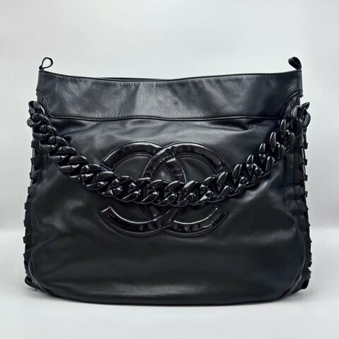 CHANEL 黑色雙C大LOGO滾邊粗鏈條肩背腋下包41*40*11 98新