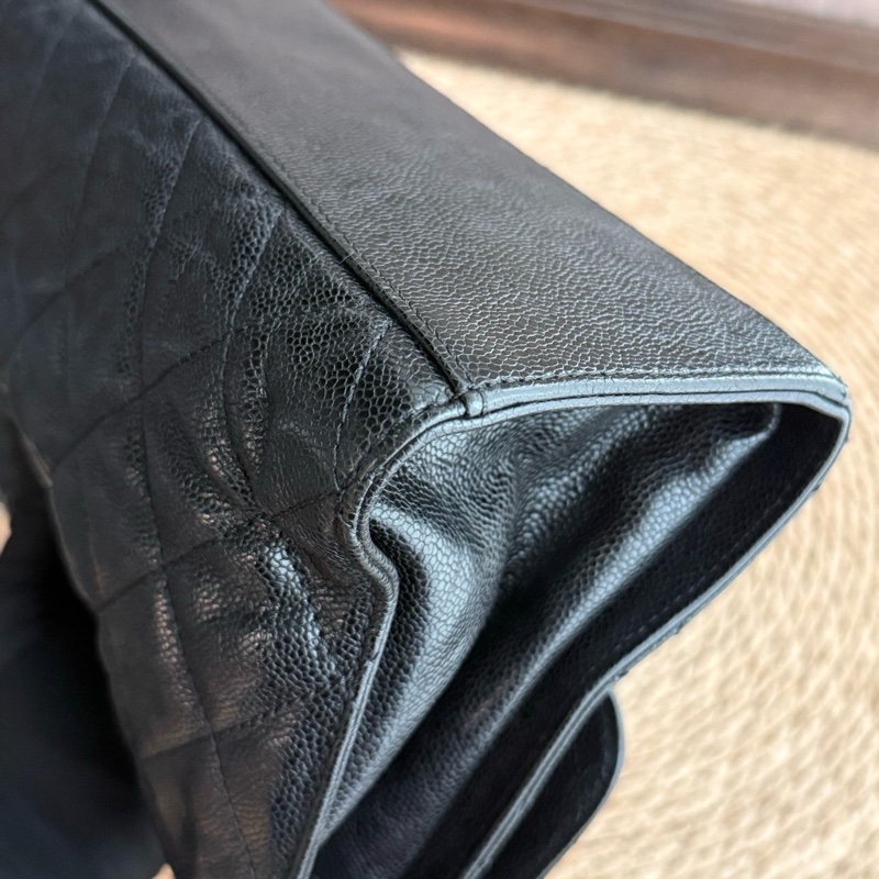 CHANEL 魚子醬牛皮機場 CF黑銀做舊五金 尺寸約底長31.5cm 年份:17開-10