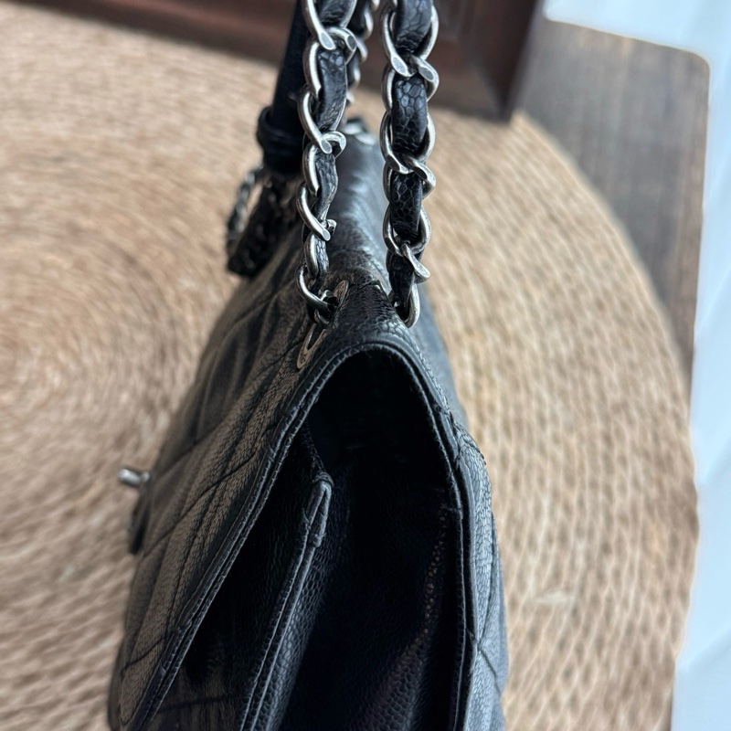 CHANEL 魚子醬牛皮機場 CF黑銀做舊五金 尺寸約底長31.5cm 年份：17開-14