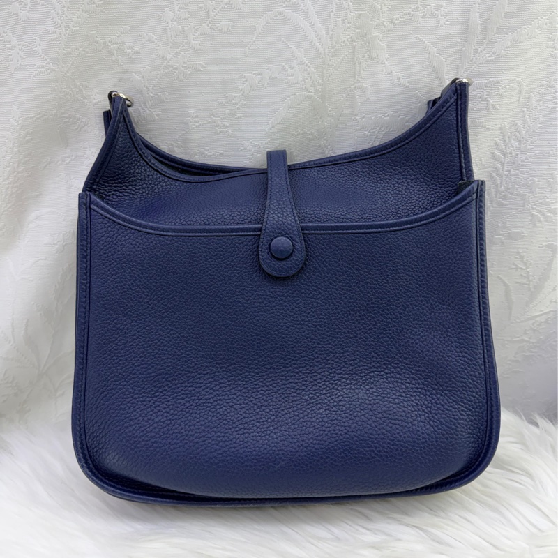 29” evelyne Clemence phw-4