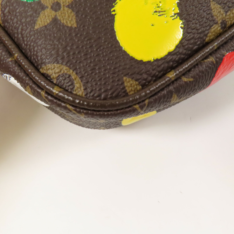 LOUIS VUITTON Monogram LV X YK Pochette金扣手挽肩背兩用袋-9