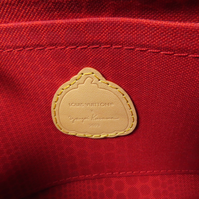 LOUIS VUITTON Monogram LV X YK Pochette金扣手挽肩背兩用袋-16