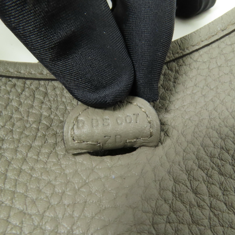HERMES Clemence皮革Evelyne TPM金扣肩背袋Gris Etain-15