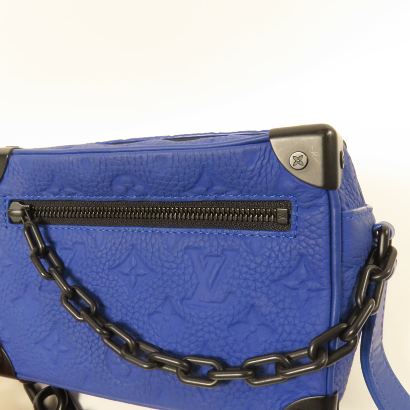 LOUIS VUITTON Monogram Empreinte Mini Soft Trunk肩背袋-13