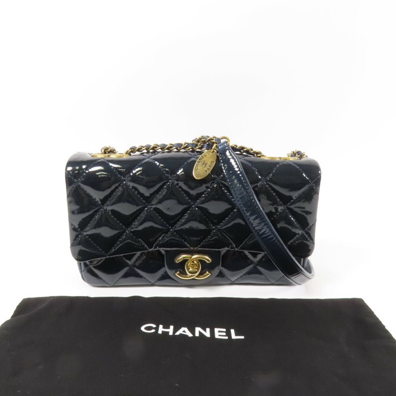 CHANEL 漆皮皮革Chain Shoulder金扣肩背袋-8