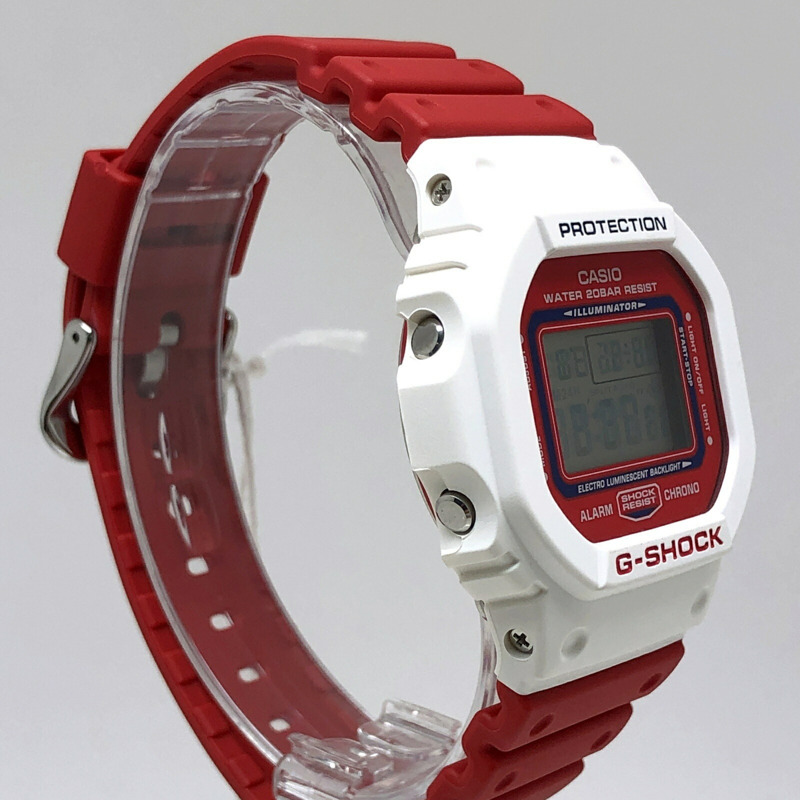 G-SHOCK CASIO DW-5600TB-4A THROW BACK 1983 腕錶 白色 x 紅色 EL 2017 年 11 月發售 三國丘店 ITIVASJRHGAC-1