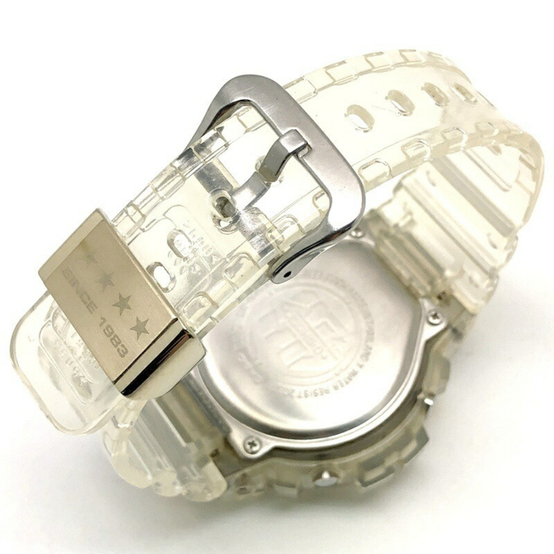 為紀念G-SHOCK誕生40週年,G-SHOCK CASIO DW-6940RX-7 40週年紀念透明混音鏤空腕錶將於2023年7月在三國丘店發售。 ITNDU05QWAWG-7
