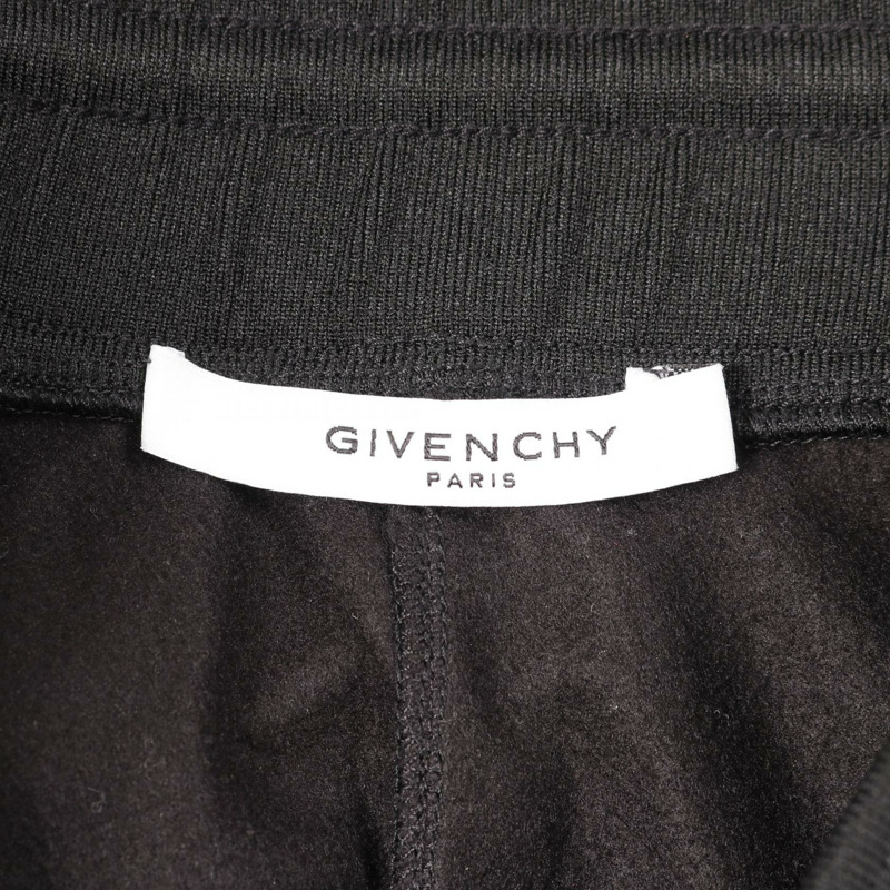 紀梵希男士短褲，聚酯材質，黑色/紅色，XS碼，二手。-2