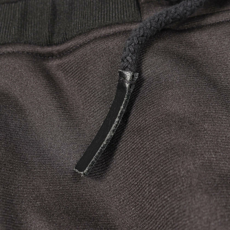 紀梵希男士短褲，聚酯材質，黑色/紅色，XS碼，二手。-6