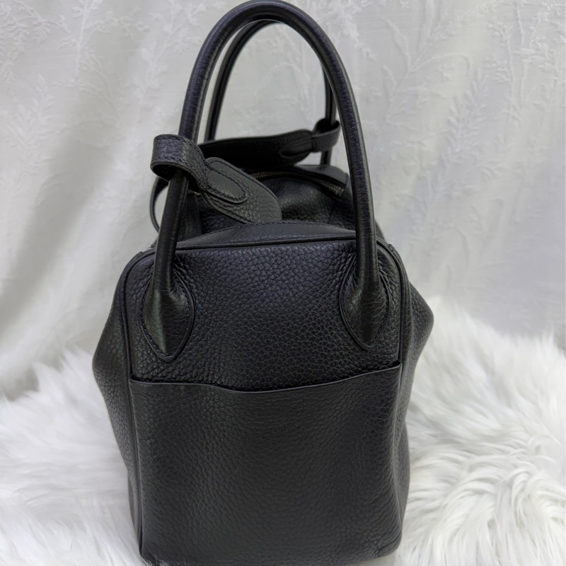 30 black clemence lindy-1