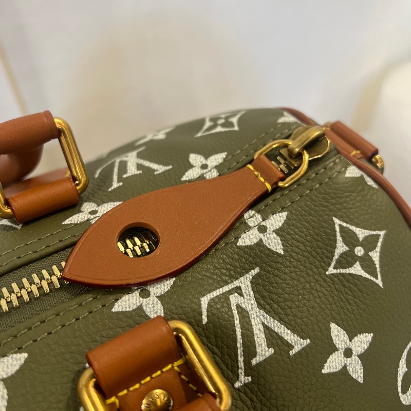 LV 墨綠小牛皮Speedy P9 30手提斜背波士頓包M15241-12