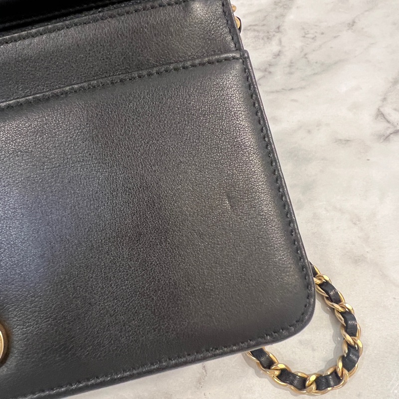 Chanel 黑牛皮霧金釦Boy WOC. A83222-12