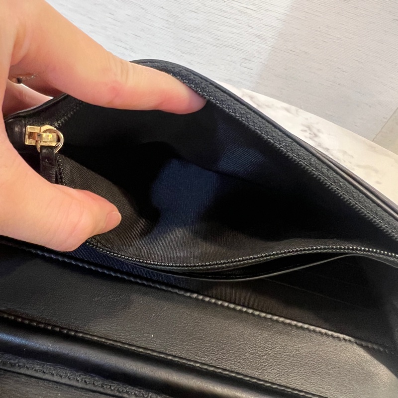 Chanel 黑牛皮霧金釦Boy WOC. A83222-14