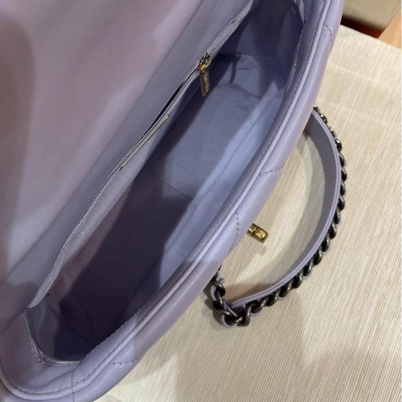 Chanel 19 small flap bag-4