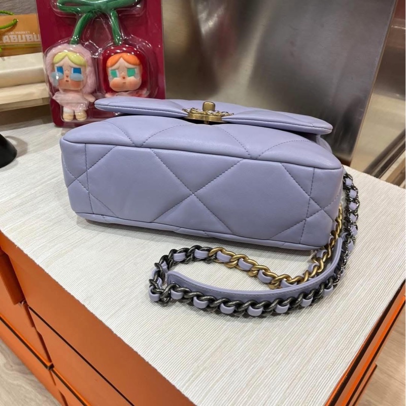 Chanel 19 small flap bag-5
