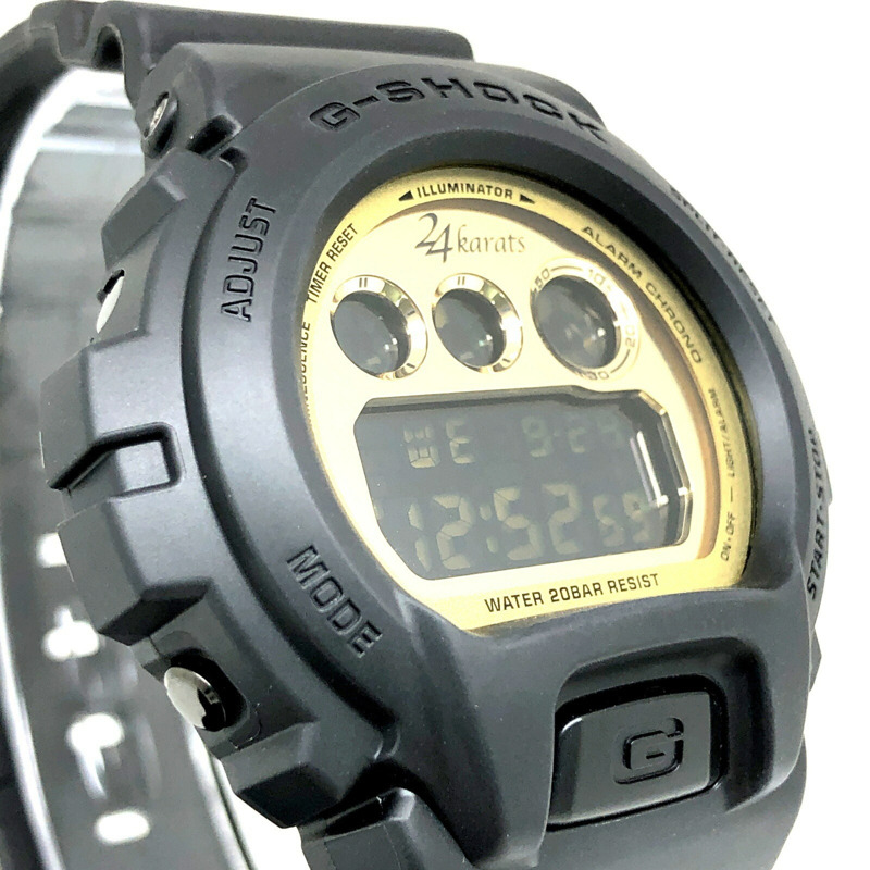 G-SHOCK CASIO DW-6900FS 腕錶,24K金,與 EXILE、JSB III 和 RAMPAGE 的第三款聯名款。黑金款。 2012年發售。三國丘店。 ITA6X9V4WAEQ-3