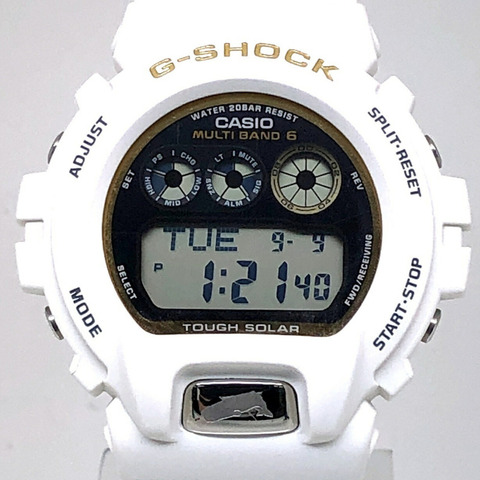 G-SHOCK CASIO GW-6904K-7 手錶，入久寺 2024 合作 30 週年紀念款，電波太陽能 LED 背光，藍鯨圖案，白色和金色，6900 系列，2024 年 6 月發售，三國丘店，ITAK6QQ1X03K