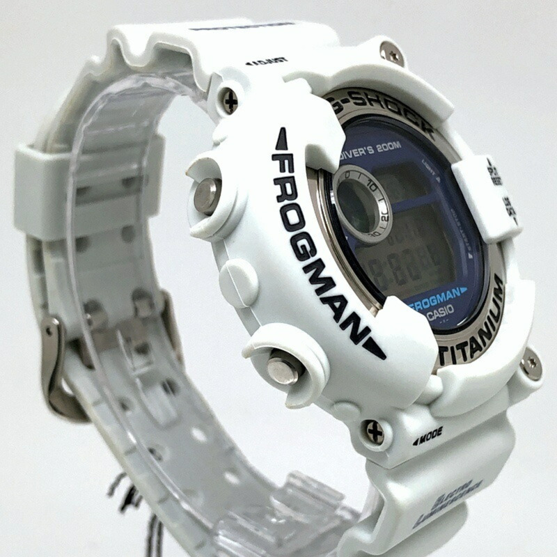 G-SHOCK CASIO DW-8200LG-8 FROGMAN 男款白灰色手錶(潛水蛙EL)2000年5月發售(三國丘店)ITZEWO2I46TG-1