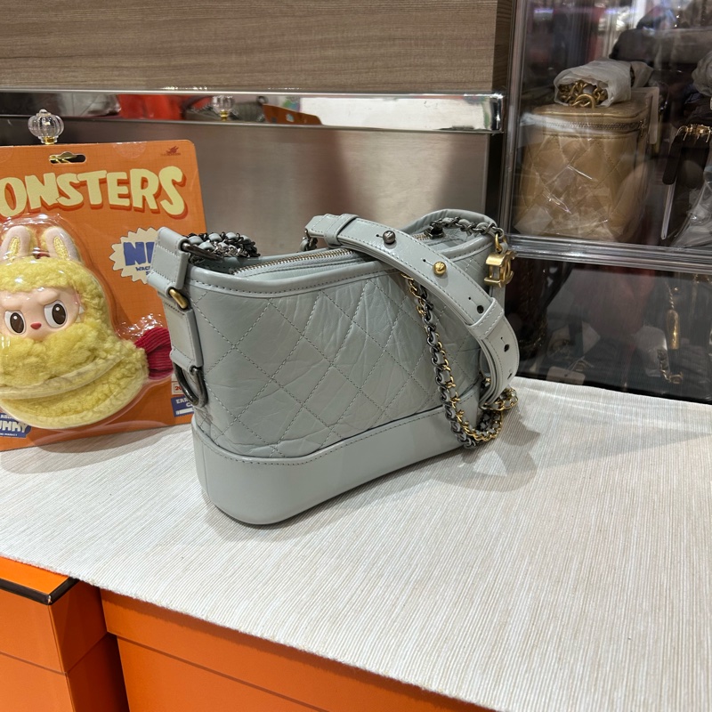 Chanel Gabrielle hobo small grey-3
