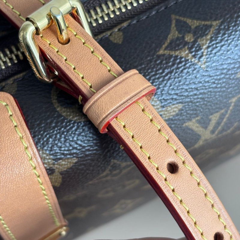 ::LOUIS VUITTON:: LV M46358 Side Trunk MM 咖啡色經典花紋斜背包 方箱包-40