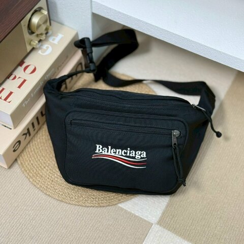 🏷Balenciaga．Explorer 刺繡帆布腰包