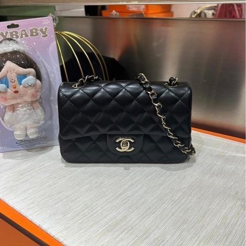 Chanel mini flap bag 黑金cf20,晶片