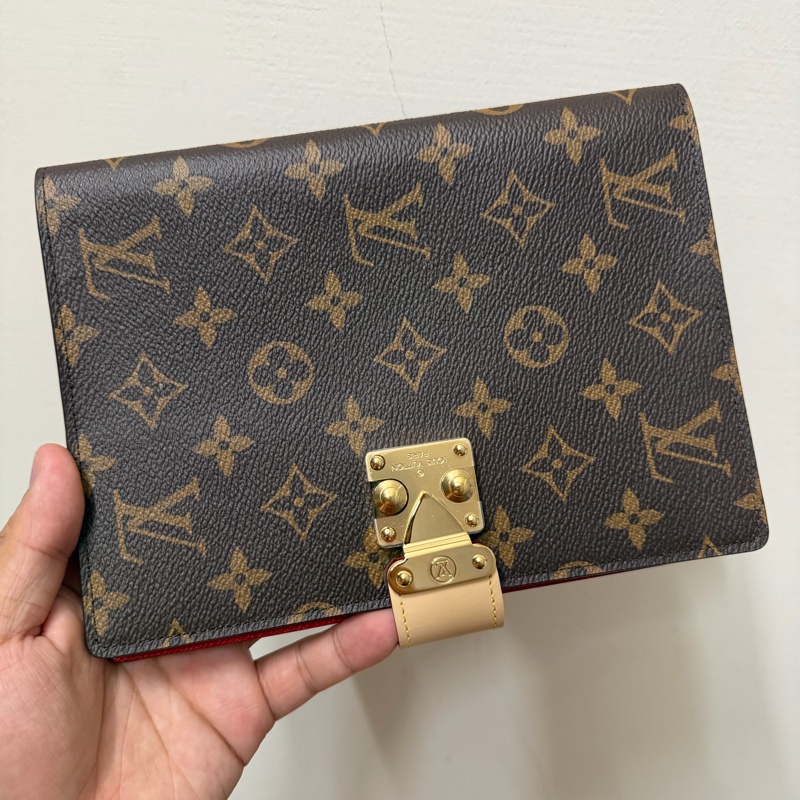 Lv 筆記本 （全新 芯片款）-0