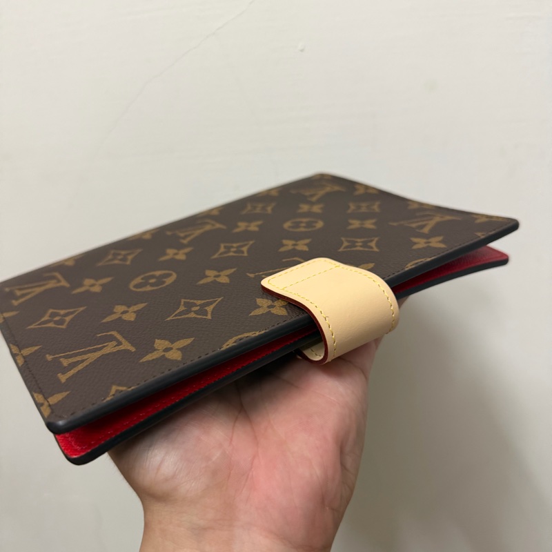 Lv 筆記本 （全新 芯片款）-5