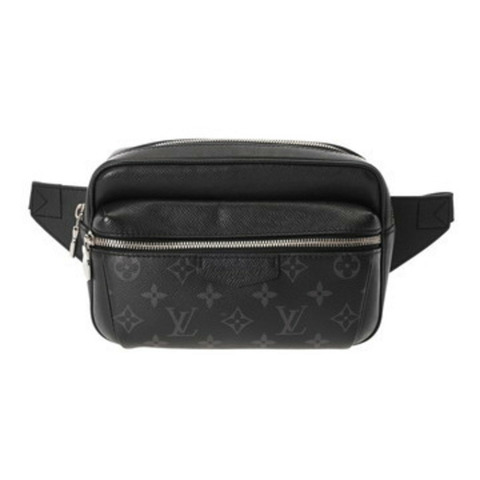 LOUIS VUITTON Taiga Rama 戶外腰包 黑色 M30245 男士皮革包身