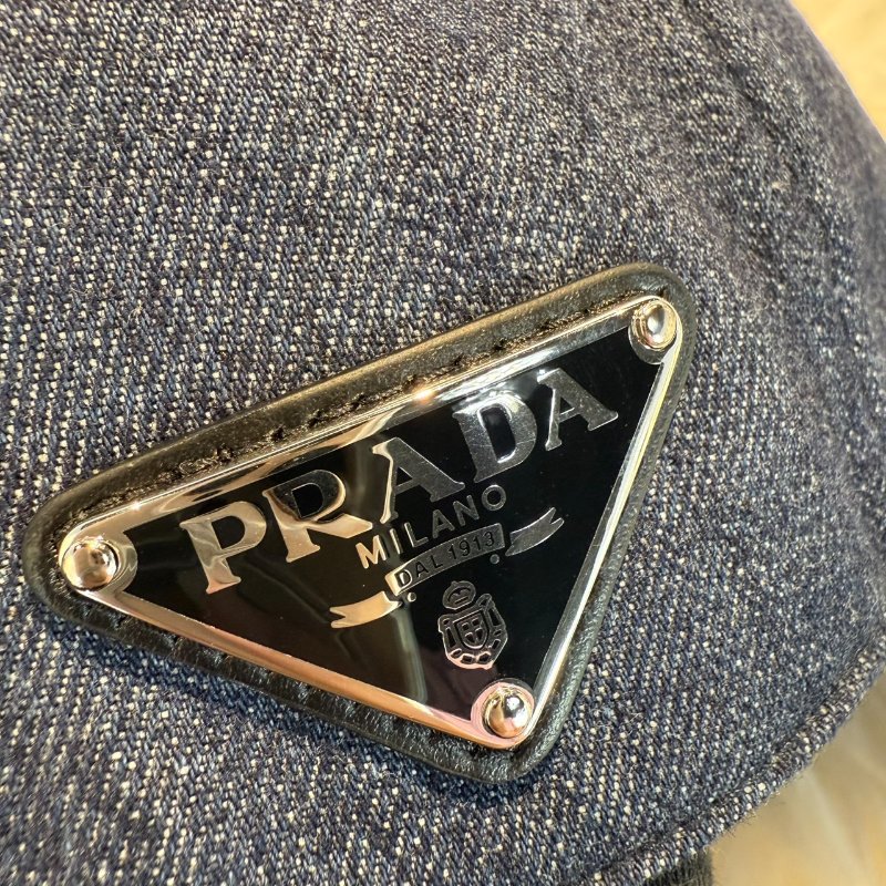 全新 PRADA 牛仔棒球帽-4