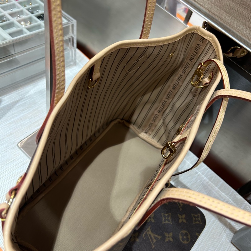 Lv Neverfull pm NFC-5