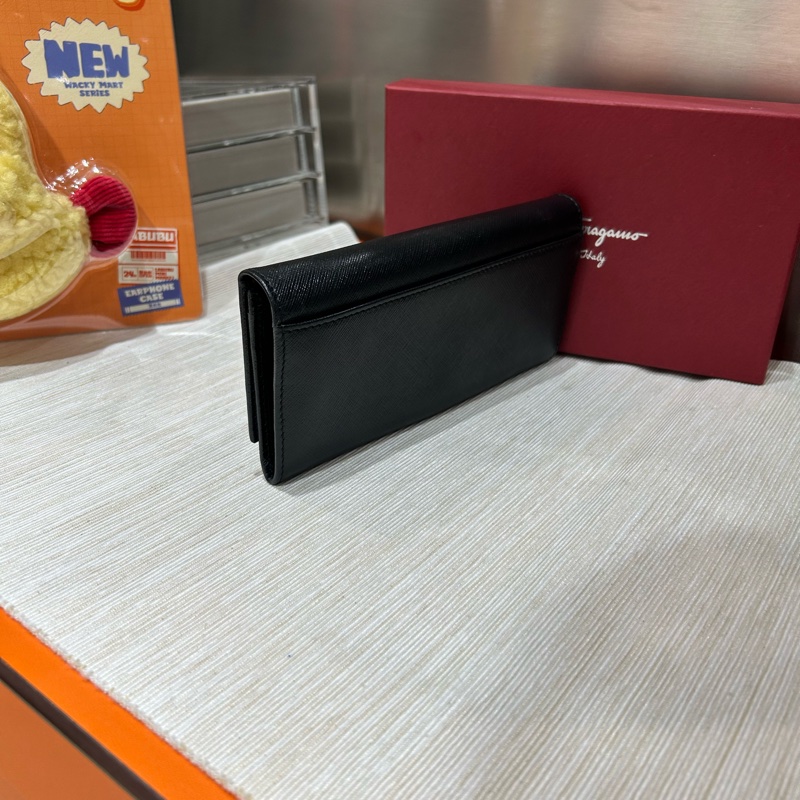 Ferragamo long wallet 黑色牛皮-3